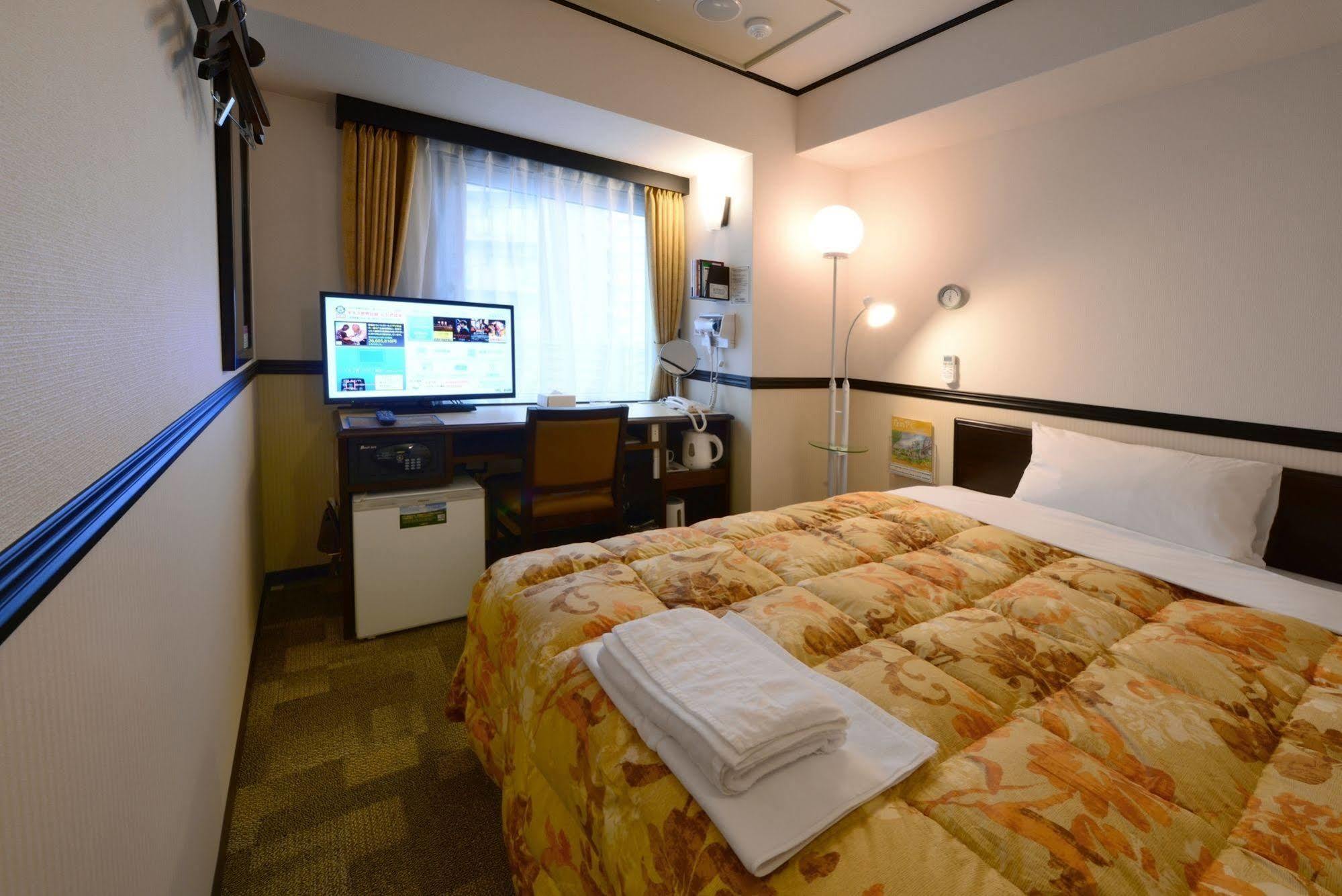 Toyoko Inn Tokyo Yamanote Sen Otsuka Eki Kita Guchi No 2 Ngoại thất bức ảnh